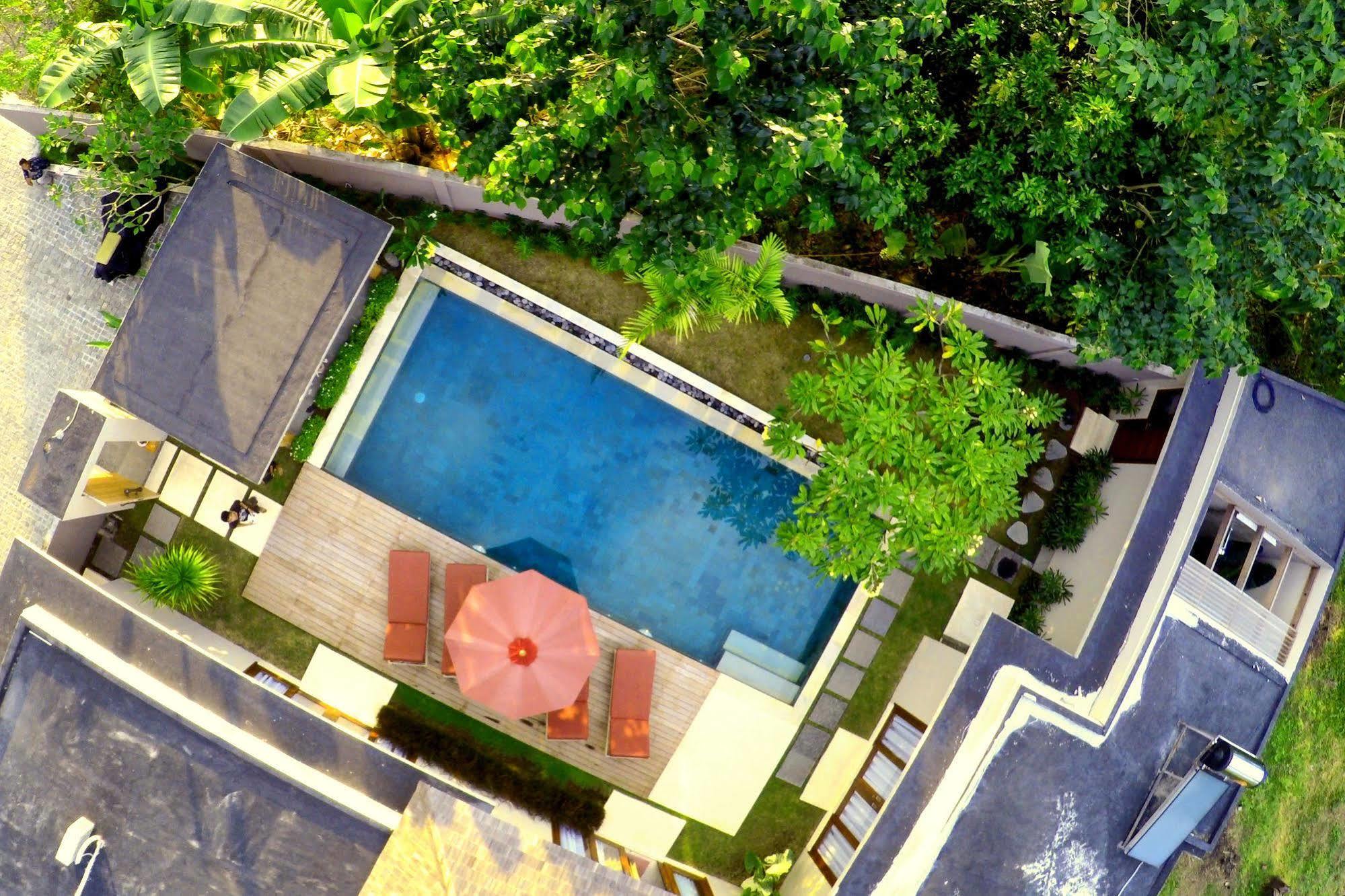 Bale Mandala Villas Senggigi Exterior foto